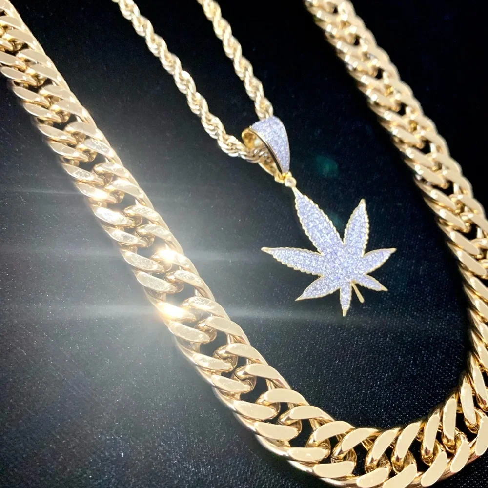LEAF CANNABIS 420 CHARM PENDANT 18K GOLD CHAIN NECKLACE MADE IN ITALY! WARRANTY!